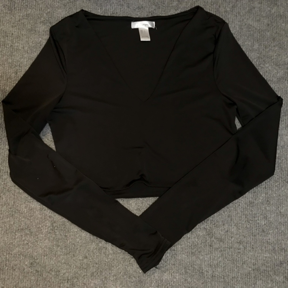 Black Long sleeve Crop Top